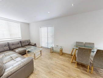 2 bedroom Flat to rent