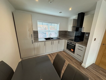 2 bedroom Flat to rent