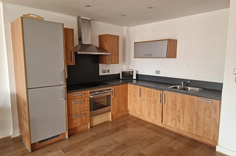 3 bedroom Flat to rent